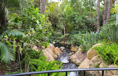 Entire Private Home with 5 Bedrooms 4 Bathrooms, 3-Acres Estate, 3000 sqft, near Winery in Fallbrook, Available Now - Foto 49