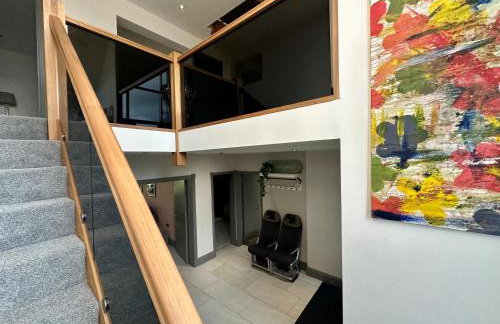 Luxury 5 Bed All En-Suite Cinema Room - Foto 26