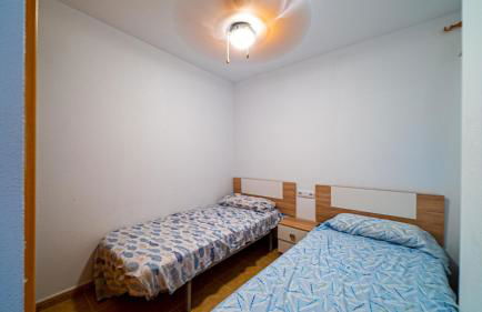 Piso de 2 dormitorios en El Poblet - Photo 19