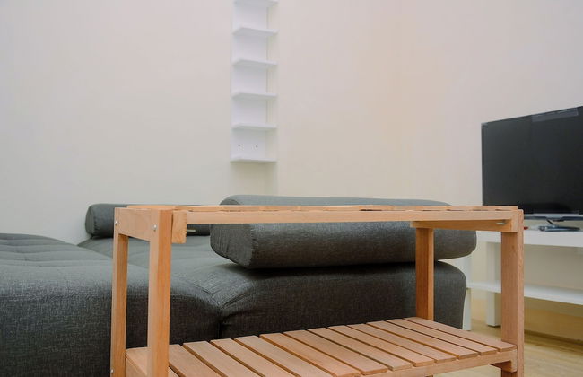 Comfort 1BR with Minimalist Design at Podomoro Golf View Apartment - Foto 22