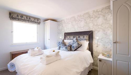 Deerstalker Lodge cozy lodge with wood burner - Foto 3