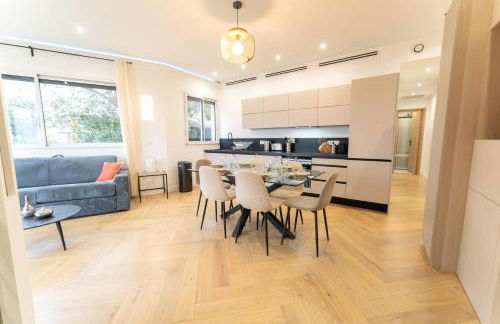 Magnifique appartement avec piscine et jardin - Foto 39