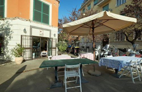 Crimson Guest House - Foto 12