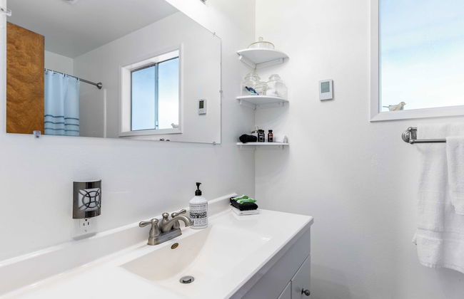 Saratoga by the Sea by Avantstay Panoramic View, Near Langley - Photo 18