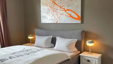 Altbaucharme Deluxe mit Balkon in zentraler Lage - Foto 5