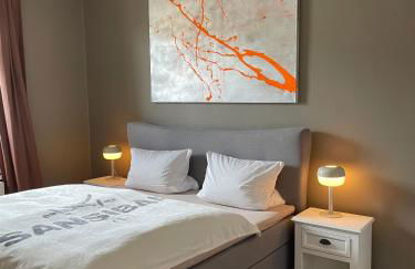 Altbaucharme Deluxe mit Balkon in zentraler Lage - Foto 5