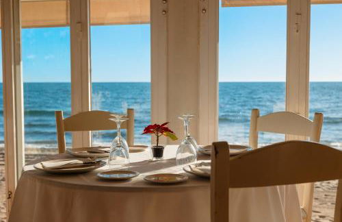 Holiday Home next to the beach, with private terrace, BBQ and incredible sea-view solarium - Photo 51