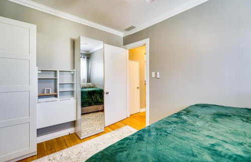 Clawson Home with Garage Walk to Stores and Dining - Photo 12