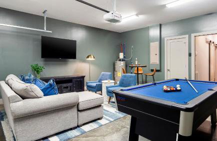 Waverly by Avantstay Nashville-inspired Townhome w/ Luxury Kitchen, Pool Table - Foto 43