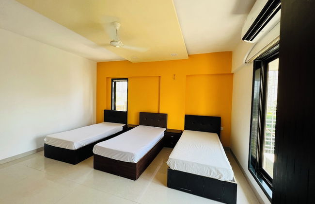 Hsquare Service Apartment Malad - Photo 1