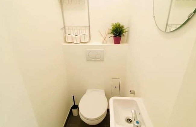 Large 3bedrooms with Terrace and Parking - Photo 21