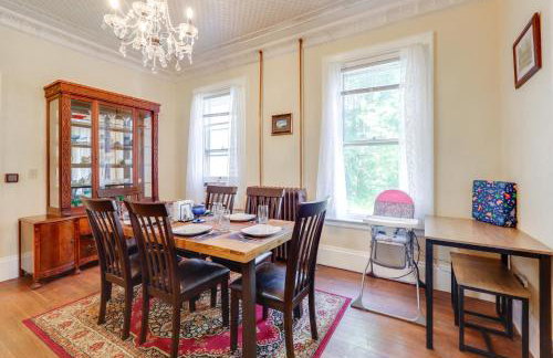 2-Acre Property Victorian Home in Brownville! - Foto 5