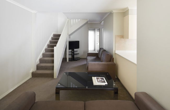 Pinnacle Apartments - Foto 17