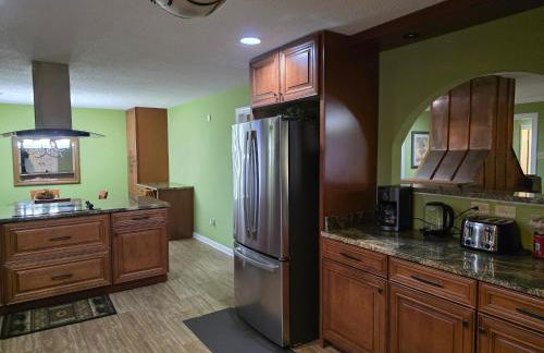 6BR in Suburban area close to Freeway and Galeria - Foto 54