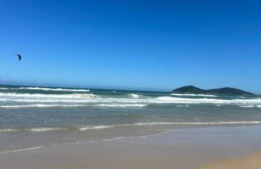 Apto Confortável no Novo Campeche - 150 metros da Praia - Foto 8