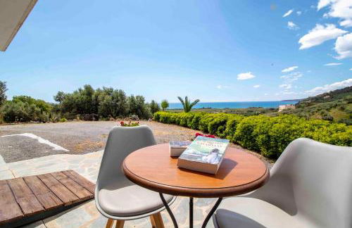 Konstantinos - Photo 11