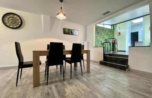 L'Appartement Jebari - Esprit loft Carcassonne proche cité médiéval et aéroport - Foto 15