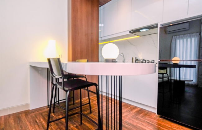 Good Deal 2Br At High Floor Transpark Cibubur Apartment - Foto 9