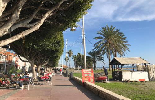 Malaga Beach House, 2 city bikes, 2 children's bikes, WiFi, BIG terrace, BBQ, Family, Childfriendly - Photo 72