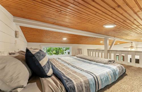 The Hickory Tiny Home in Menlo - Photo 18