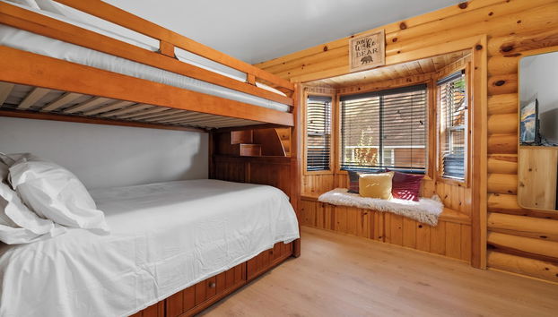 3 Cubs Lakefront Cabin - Foto 5, Habitación