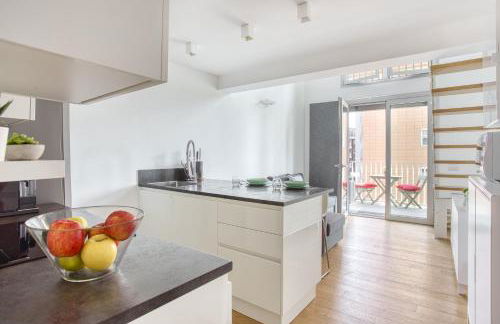 Just Urban Stays - Luminoso Duplex con Terrazzo 10 min Porta Romana - Foto 8