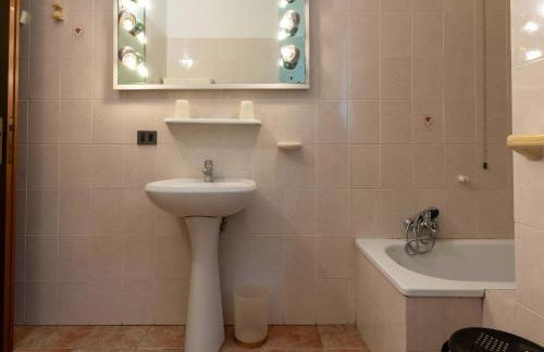 Cozy Holiday Home in Idro Lombardy with Private Garden - Foto 17