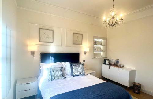 Hamish in ApartNest Auchterarder - Photo 2