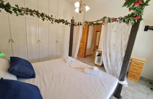 Myrtia Guest House - Photo 42