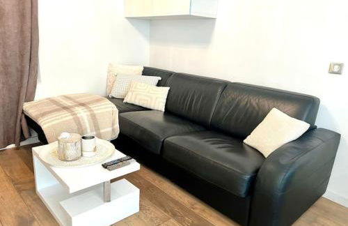 Champs-Elysées - Arc de Triomphe - 2 pièces - 4p - Foto 6