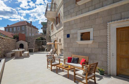 Luxury Stone Villa Nevija with heated pool - Photo 57