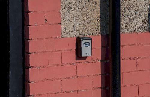 Private Entrance GF 2 bed flat near Renfrew Centre - Pass the Keys - Foto 8