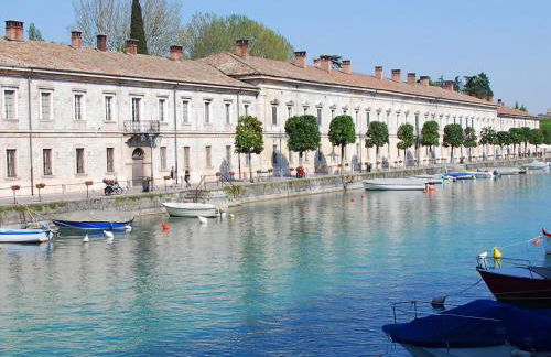 Emma Living - neue stilvolle Ferienwohnungen in Peschiera del Garda - Foto 13