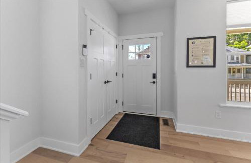 Lux House Furnished for Comfort - Foto 29