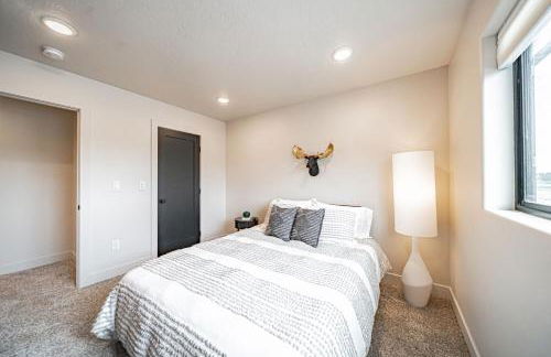 Stylish Townhome Walkable Garage - Foto 27