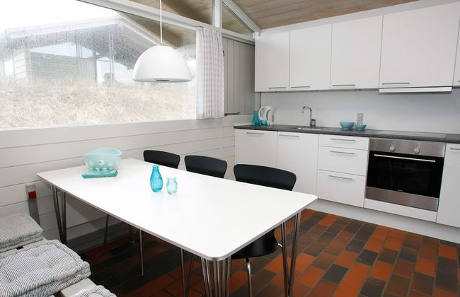 6 Person Holiday Home on a Holiday Park in Hanstholm - Foto 11