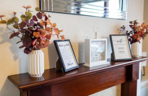 Adrian House, near Hospital, easy parking + garden - Foto 32