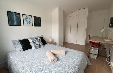 Maison spacieuse et paisible - 4 chambres, parking, wifi - Foto 10