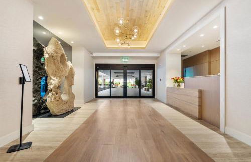 Amazing Ocean and 1 Hotel pool Views 2BR 3BA w Balcony - Foto 6