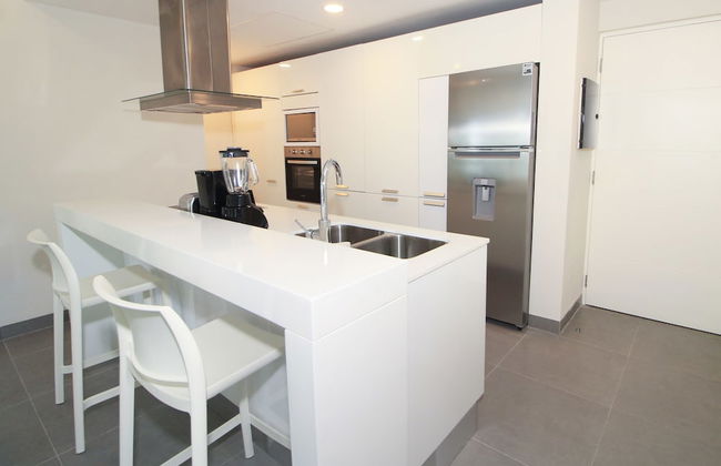 Nick Price Apartments by Spot Rentals - Photo 10