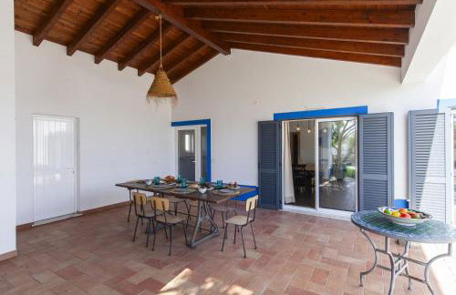 D13 - Eiras Velhas Holiday House in Almádena - Foto 4