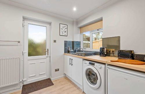 Cosy 3 Bed with Parking - Foto 29