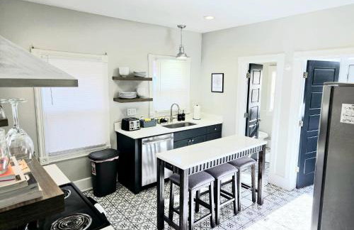 DT Indy! Walk to Lucas Oil, Gainbridge, Conv Cntr - Photo 38