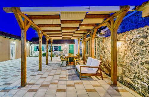 Countryside holiday home - pool - big terrace - Foto 56