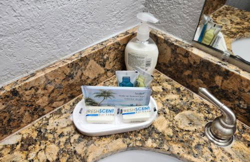 Beautiful 2-Bedroom Condo Near Universal and other Orlando Attractions, King Bed & Wi-Fi - Foto 30