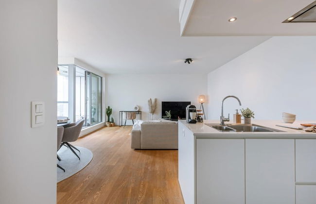 Apartment With Beautiful View of Antwerp - Photo 16