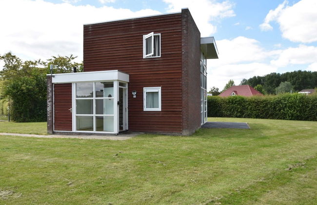 Holiday Home in Zeewolde With Pool - Foto 1