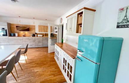 Unterkunft für Familien und Gruppen in Seenähe mit Garten - Foto 4