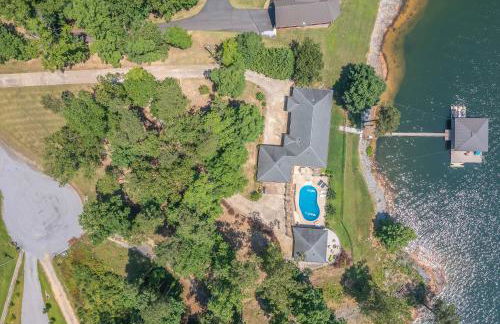 Lake Life 105 - Private Pool Overlooking The Lake! - Foto 24