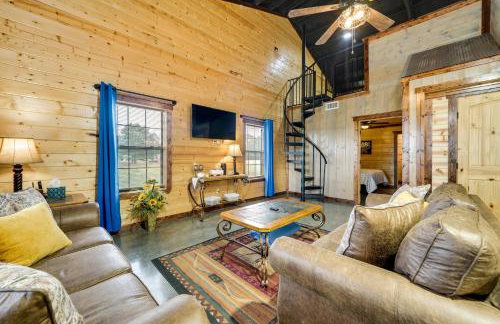 Pet-Friendly Eagletown Home about 3 Mi to Kayaking! - Foto 1